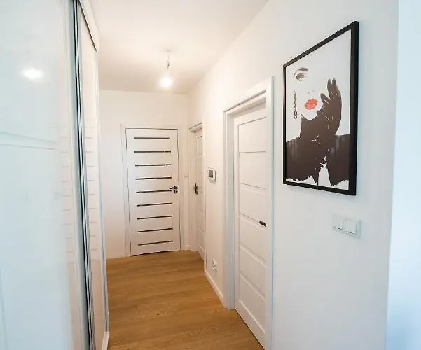 Nad Jeziorem W Ilawie- Mozliwosc Wynajecia Motorowki !! *