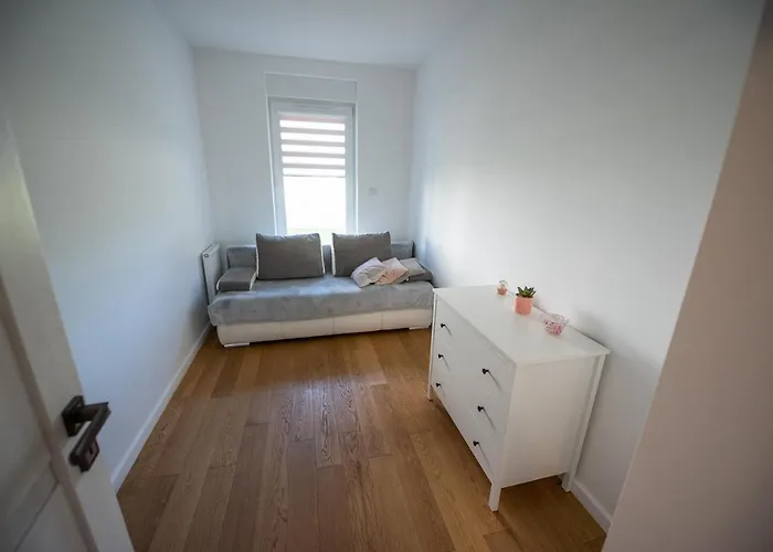 Nad Jeziorem W Ilawie- Mozliwosc Wynajecia Motorowki !! *